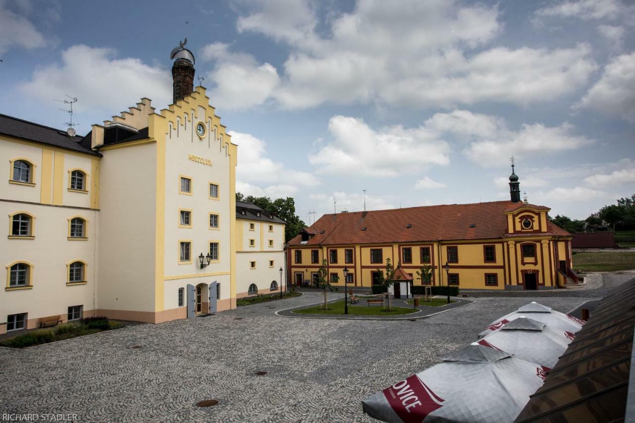 Hotel U Lipy Krusovice 외부 사진